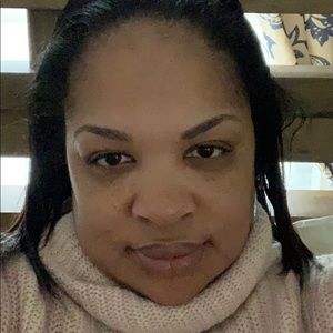 Meet your Posher, Afiya